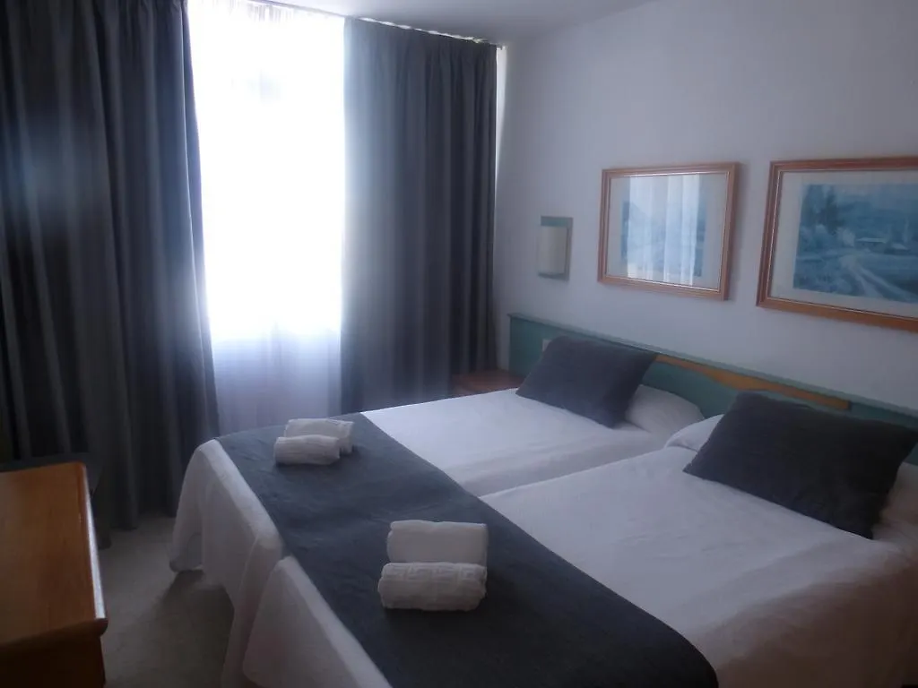 Aparthotel Voramar Cala'N Forcat