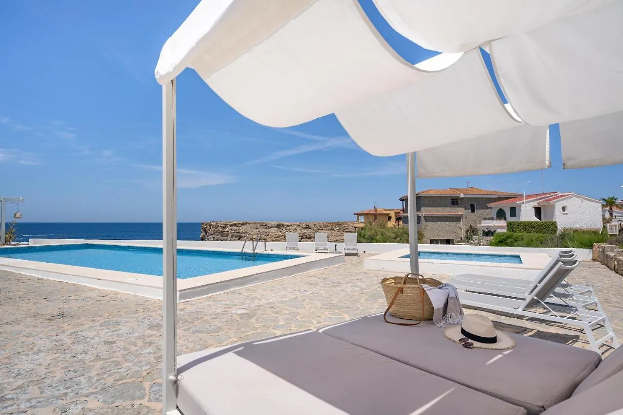 Aparthotel Voramar Cala'N Forcat  4*, Cala'N Forcat (Menorca) Spagna